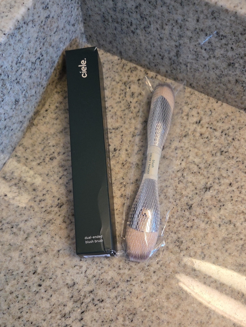 Ciele. Dual-Ended Blush Brush
